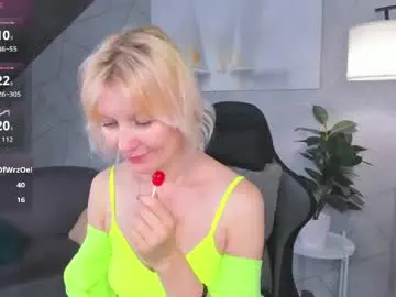 Chaturbate Adult Webcam of julie_lucasss