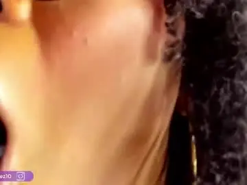 Chaturbate Sex Cam of lorena_rico10