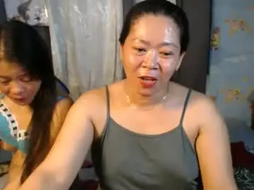 Chaturbate Nude Webcam of pinayhotmama08