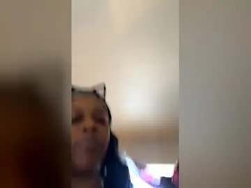 Chaturbate Free Live Porn of cinnamonbunniiii