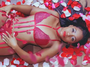 Imlive Free Live Porn of KamilaCane