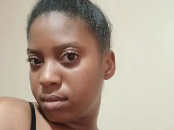 Imlive Free Porn Cam of Honeyy001