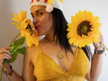 Imlive Live Sex of YarelyJackson