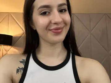 Imlive Adult Video Chat of AlesiaDesmond