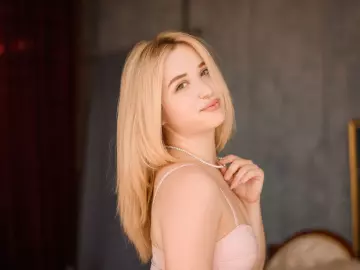 Imlive Best live sex cam show of HazelWhitess