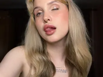 Imlive Free Live Porn of hellfirekiss_