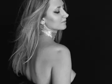 Imlive Live Porn of NikkiMistress