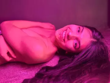 Imlive Private Sex Chat of LucyPurpleX