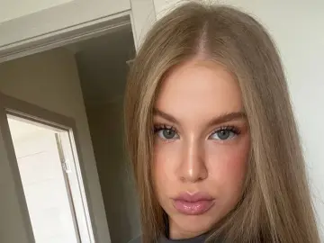 Livejasmin Live Porn of GinetteHartzheim