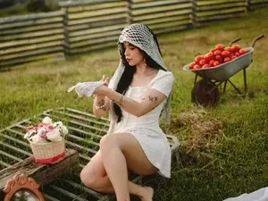 Myfreecams Nude Webcam of sofiaslv9__