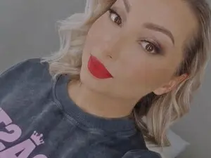 Myfreecams Watch Live Sex Cams of Magic_Tits
