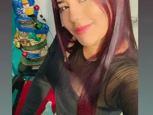 Myfreecams Watch Live Sex Cams of Paola_curvess