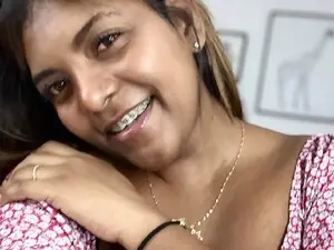 Myfreecams Free Live Porn of NicolleSofya