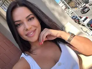 Myfreecams Free Live Porn of AllY1990