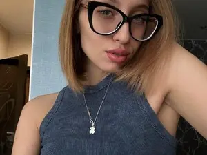 Myfreecams Watch Live Sex Cams of SaintAngie