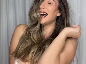 Myfreecams Private Sex Chat of KellyMathews
