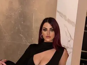 Myfreecams Private Sex Chat of Alessia_Bloom