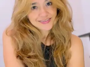 Myfreecams Nude Webcam of Salomesweet69