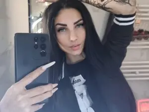 Myfreecams Live Sex Cam of EvelynAisha