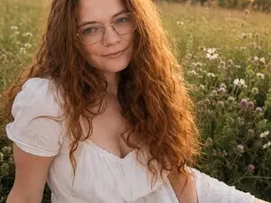 Myfreecams Sex Chat of Little_humster