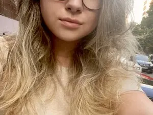 Myfreecams Watch Live Sex Cams of CaterinnaKat