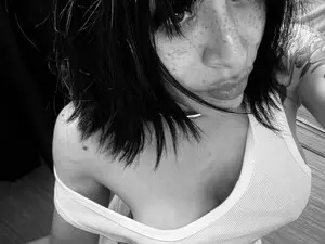 Myfreecams Live Sex Cam of nella