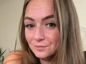 Myfreecams Watch Live Sex Cams of Fallonxgray
