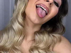 Myfreecams Best live sex cam show of AnniaSummer
