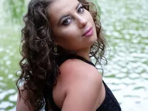 Myfreecams Private Sex Chat of PetiteAlissa