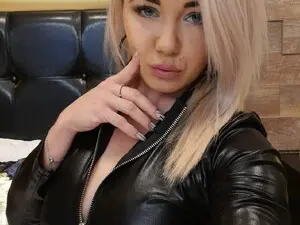 Myfreecams Free Porn Cam of Sophie_Maeve