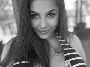 Myfreecams Adult Webcam of EmmaMm