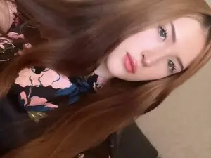 Myfreecams Adult Video Chat of Ilona_Here