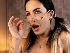 Myfreecams Live Sex of Mq_Raisa