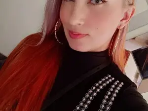 Myfreecams Watch Live Sex Cams of Luna_velvet