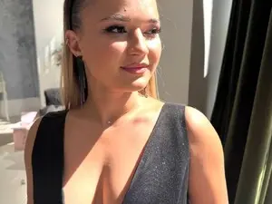 Myfreecams Sex Chat of HoneyBunnyy