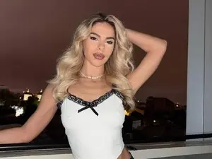 Myfreecams Adult Webcams of ChloeVelvet