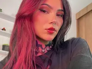 Myfreecams Sex Chat of Sara_queen