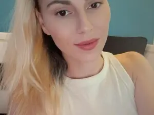 Myfreecams Live Sex of Sashha69