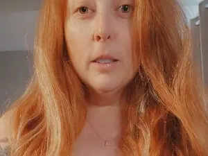 Myfreecams Live Sex Cam of HulloChicky