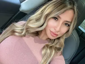 Myfreecams Watch Live Sex Cams of Rileywildd