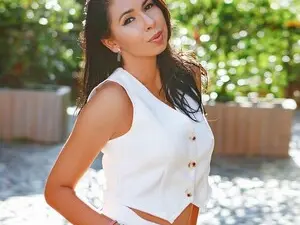 Myfreecams Free Live Porn of SarraRose