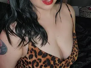 Myfreecams Free Porn Cam of Edge_Doll