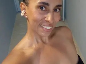 Myfreecams Nude Webcam of Thalia_Gomex