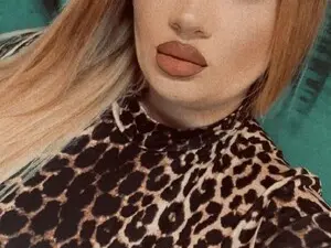 Myfreecams Live Porn of MelanieBrownn