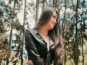 Myfreecams Watch Live Sex Cams of CamiiRosseX