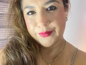 Myfreecams Sex Chat of Prettyhoney19