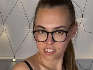 Myfreecams Best Webcam of AriianaDoll
