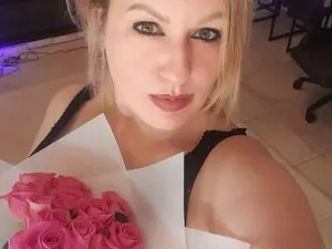 Myfreecams Best live sex cam show of MariemLui