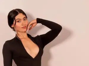 Myfreecams Live Sex Cam of Shaaktii
