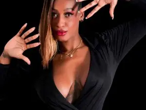 Myfreecams Free Live Porn of NahomyOwen